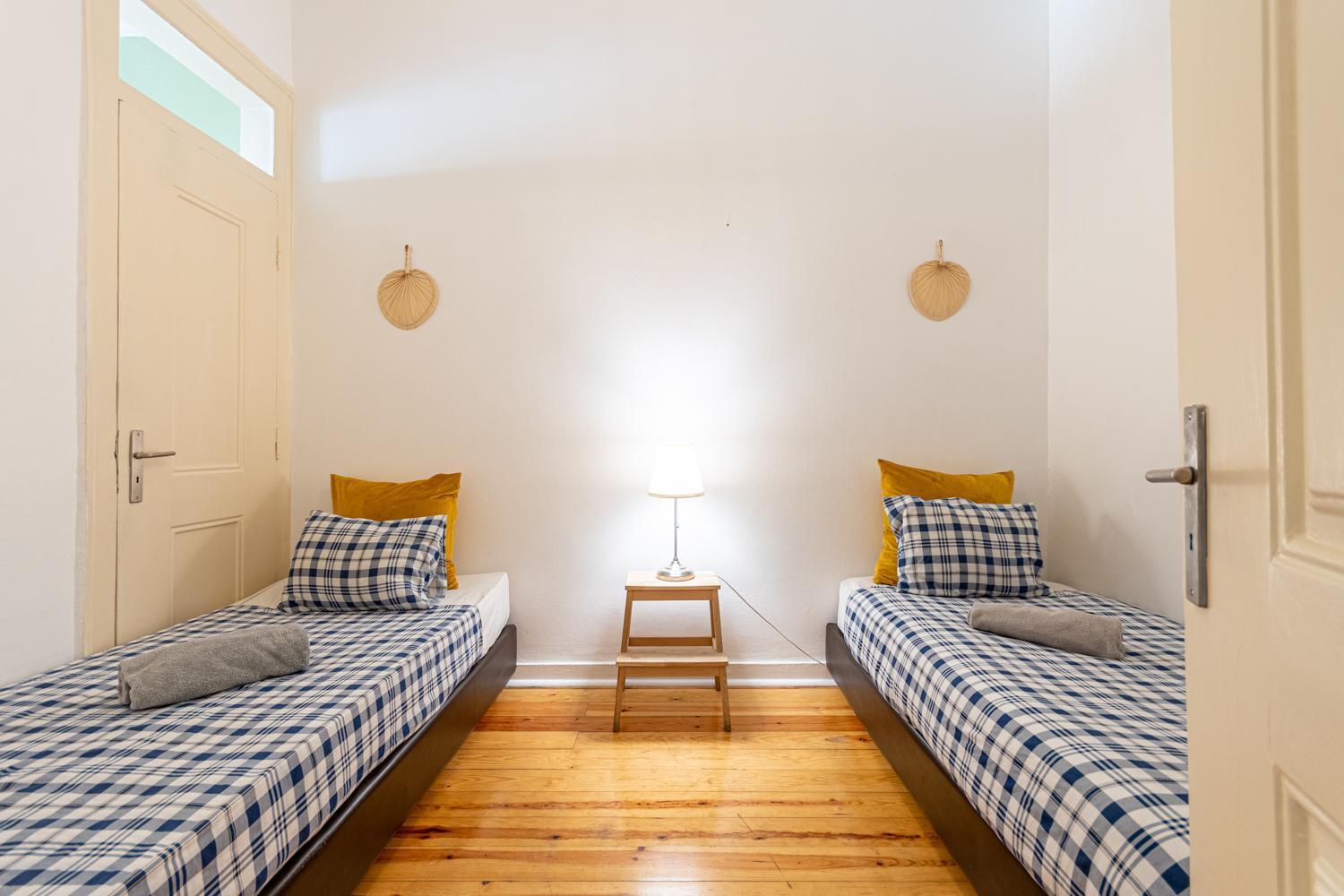 Spacious Apartment With Terrace At Graca Lisbona Esterno foto