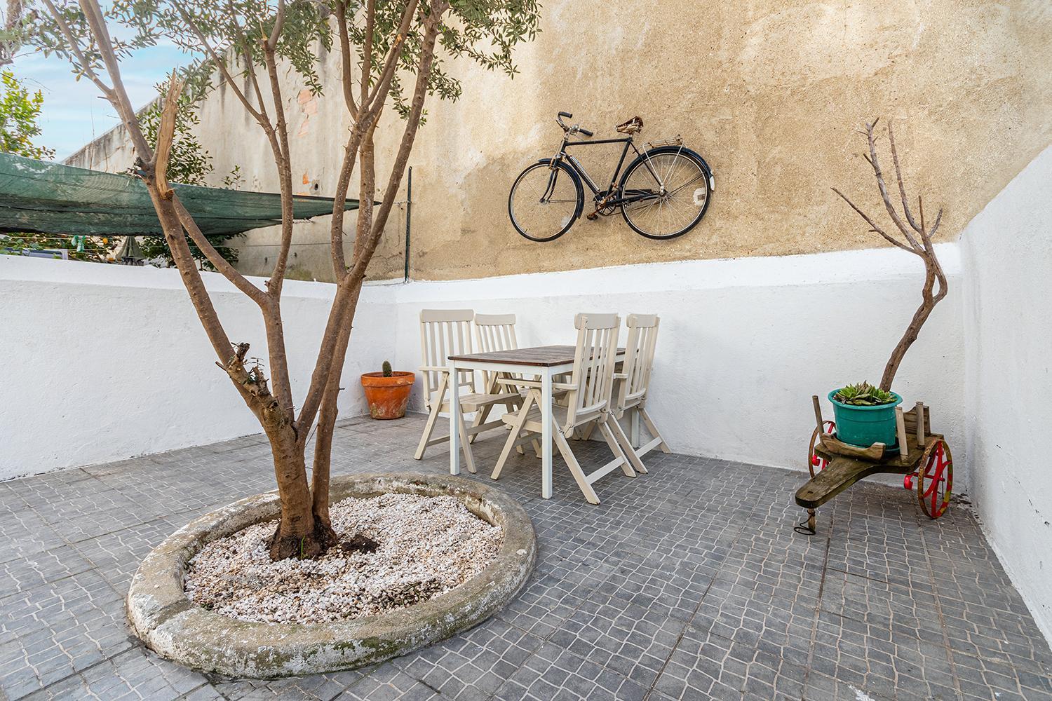 Spacious Apartment With Terrace At Graca Lisbona Esterno foto